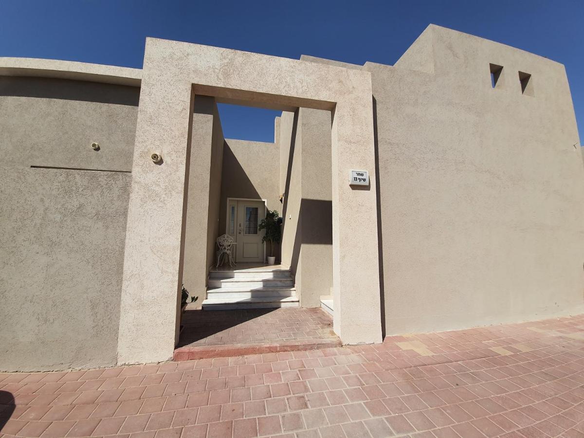 חדר במדבר Hotell Be'er Ora Exteriör bild